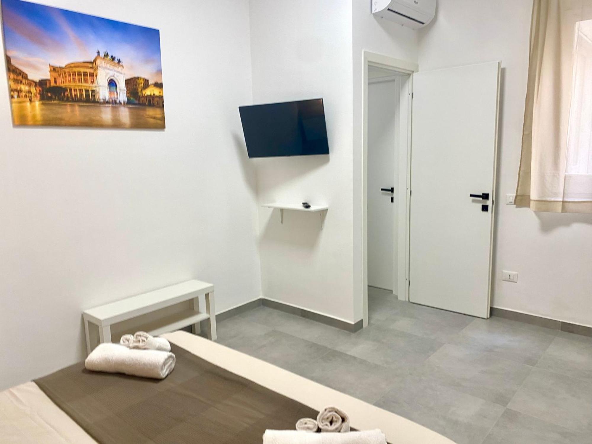 Holiday House Orlando باليرمو المظهر الخارجي الصورة